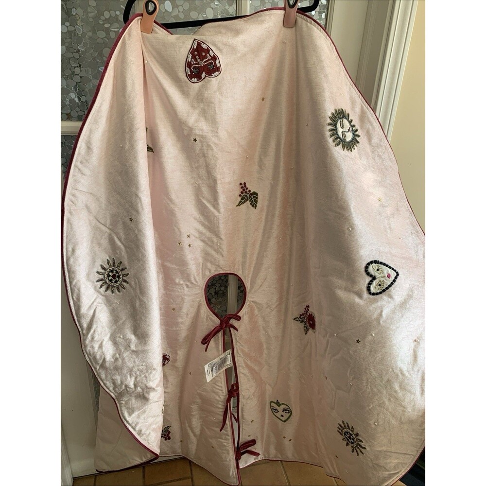New Anthropologie Christmas Tree Skirt Coretta 60" Embroidered Beaded Pink Boho - Picture 3 of 16